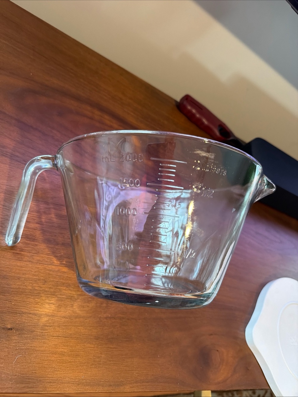 Pampered Chef Clear Glass Mixing Bowl with Measuring Marks 8 cup w lid - Picture 6 of 14